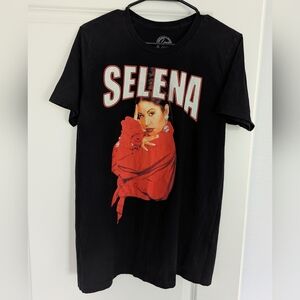 Selena Black Graphic Men's T-Shirt